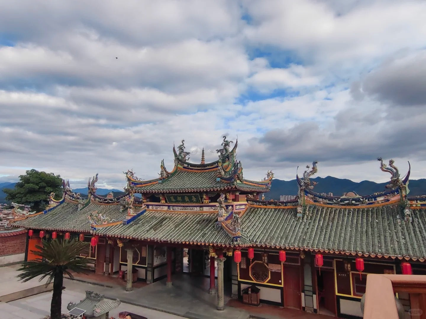 代烧香代祈福（泉州诗山镇凤山寺）